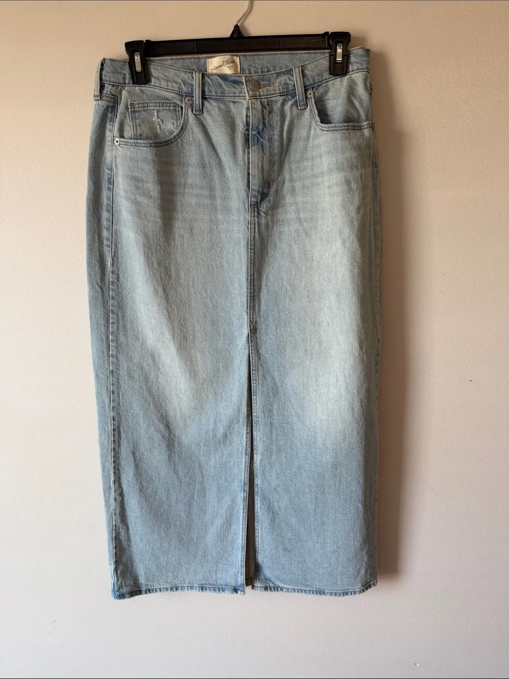 Universal Threads light wash Denim maxi Skirt with Front Slit